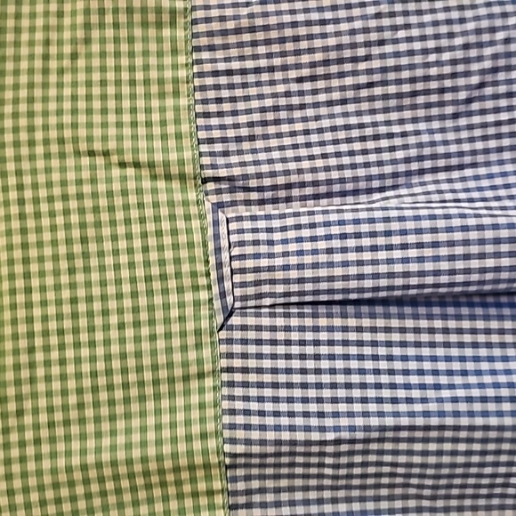 Izod multi color gingham long sleeve button up shirt size small - Picture 6 of 9